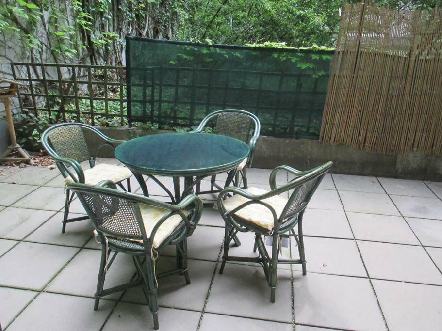 Relaxing Terrace In Lively Area * Wien