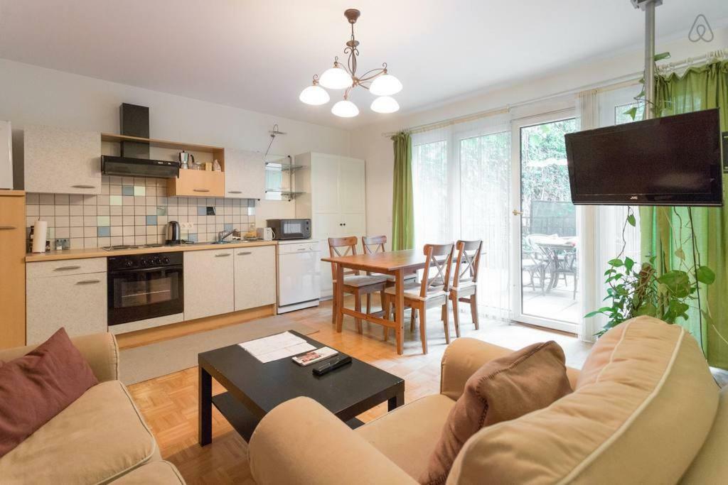 Appartement Relaxing Terrace In Lively Area *