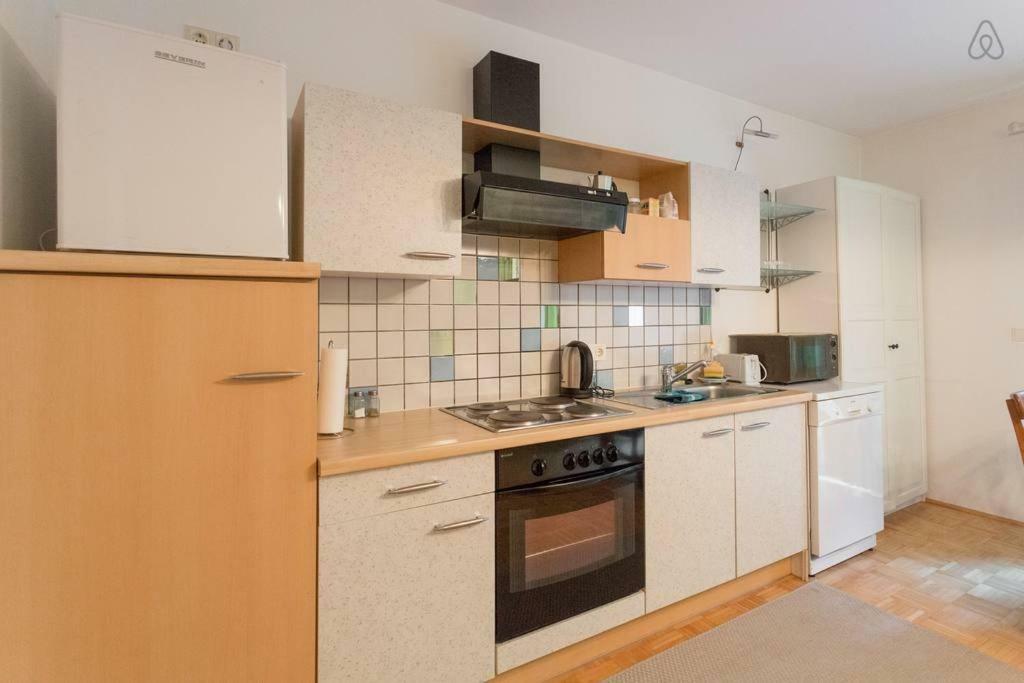Appartement Relaxing Terrace In Lively Area *